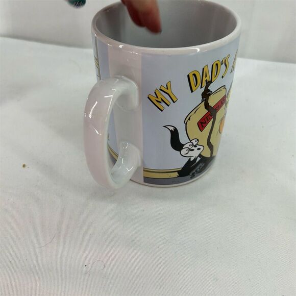 Warner Bros 1996 Looney Tunes "My Dad's A Champ" Tweety & Sylvester XL Mug - Picture 5 of 8